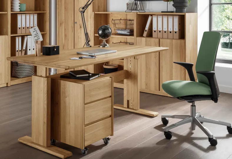 Bergamo höhenverstellbarer Schreibtisch Holz