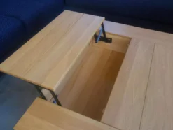 Couchtisch Holz mit Stauraum