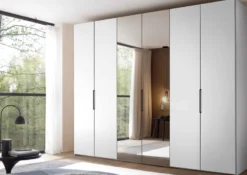 Extenso Kleiderschrank mit Spiegel