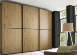Staud Sinfonie Plus Kleiderschrank eiche