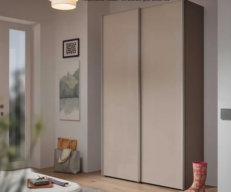 Staud Sinfonie Schwebetürenschrank Glastüren