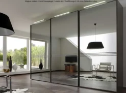 Staud Sinfonie Schwebetürenschrank Glastüren