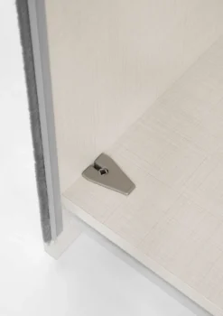 Staud Sonett Kleiderschrank mit Spiegel