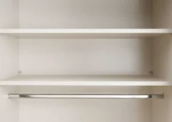 Staud Sonett Schwebetürenschrank mit Spiegel