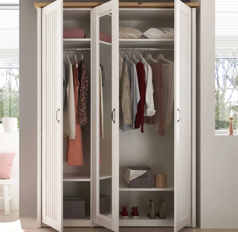 Trient Kleiderschrank Landhausstil