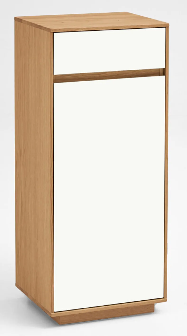 V100 Flurgarderobe mit Sitzbank